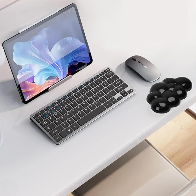 Gel Cloud Mouse Wrist Rest, Cute Wrist Support and Arm Support for Mouse Rest Typing Pain Relief,Suitable for Office/Computer/Laptop/Gaming (Transparent Black)