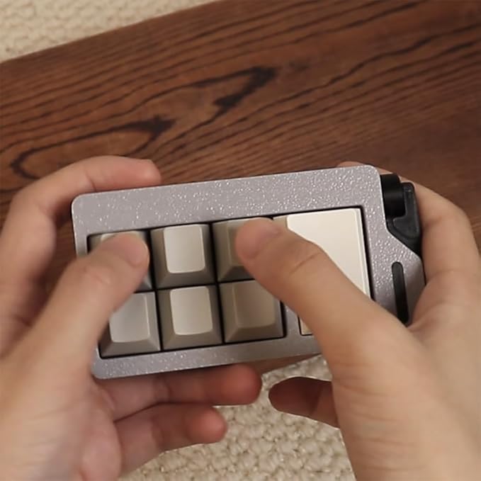 Keyboard Fidget Toys for Adults 3D Printing Keyboard Clicker Fidget Sensory Fun Toys with Keycaps Switch for Anxiety Decompression (Grey)