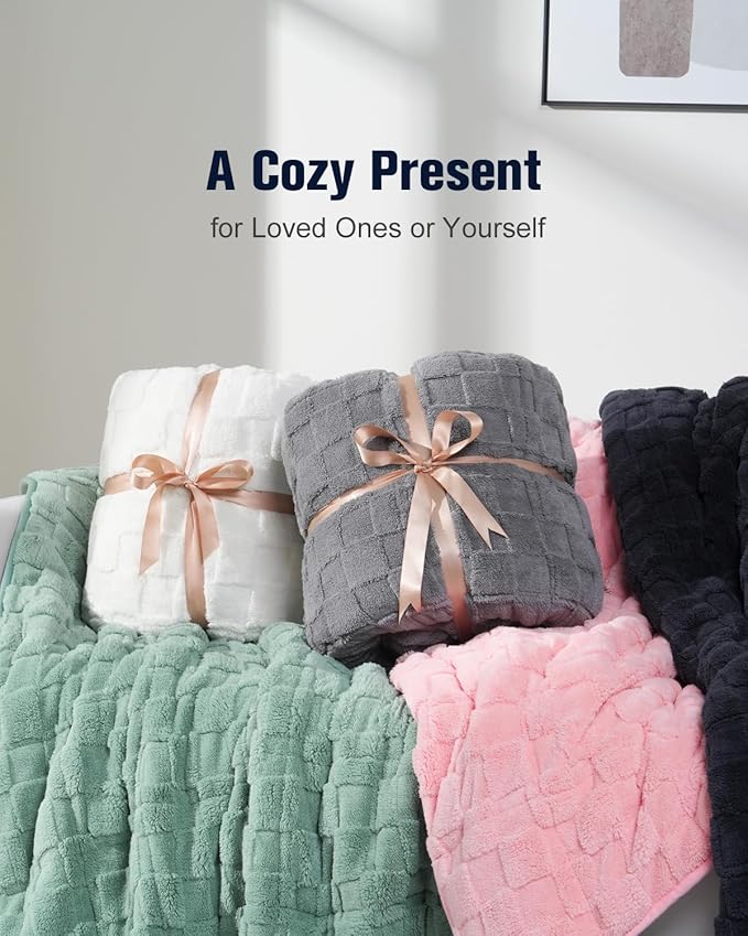 Kivik Dual Sided Weighted Blankets for Adults, Buttery Soft Stylish Checkered Heavy Blankets for Couch Sofa Bed - Ultra-Fluffy Fabric Brings Cloud-Like Comfort (60"x80",Pink,20 Pounds)