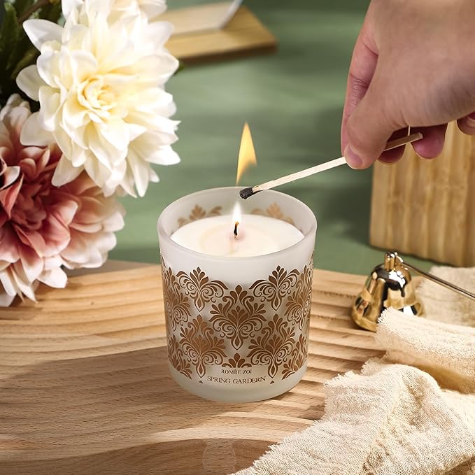 Scented Candle - Garden with Scent of Mix Floral Bouquet- 6oz Aromatherapy Soy Wax Jar Candle for Home, Gifts for Women - 170g