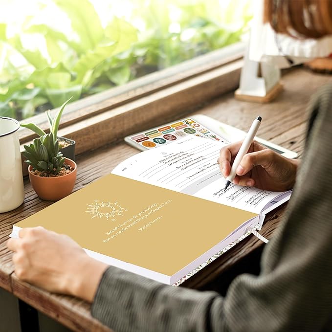 Lanpn Daily Gratitude Journal for Woman Men, 4 Month Affirmation & Mindfulness Planner, 7.8"x9.2" The 5 Minute Grateful Diary, Guided Reflection with Positivity Prompts & Quotes Undated Notebook