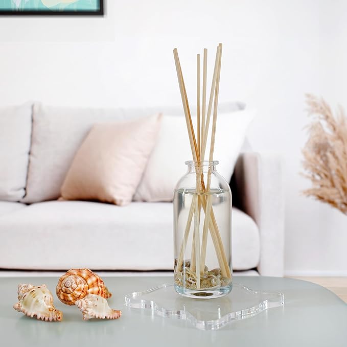 Urban Naturals Apples & Spice Apple Cinnamon Reed Diffuser Oil Set β Red Apple, Cinnamon, Nutmeg Clove & Vanilla Scented Diffusing Reed Sticks β Great Fall & Holiday Scent β Made in The USA