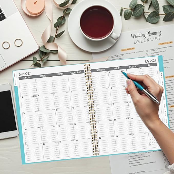 2026-2030 Monthly Planner, 5 Year Monthly Planner/Calendar 2026-2030, 60-Month Jan 2026 ā Dec 2030, 9" x 11", Tabs, Double-Side Pocket, Holidays, Thick Paper - Green