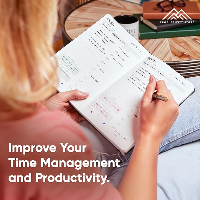 Daily Planner 2025 (5" x 8") Brown