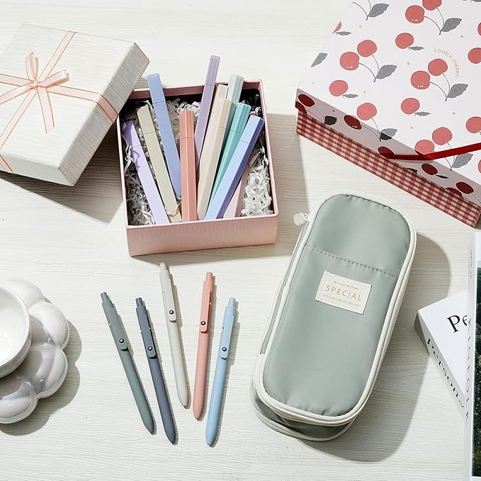 Henoyso 18 Set Aesthetic School Supplies Include Big Capacity Study Pen Bag with Zipper 12 Pcs Chisel Tip Bible Highlighters 5 Pcs Quick Dry Retractable Black Ink Pens for Student Office(Green)