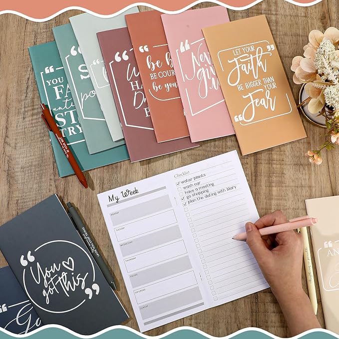 Qilery 30 Pcs Open House Gifts Bulk Habit Tracker Planner Bulk 2025 Pocket Calendars to Do List Weekly Goals Notepads for Employee Appreciation Housekeeping Teacher Welcome Gifts(Motivational)