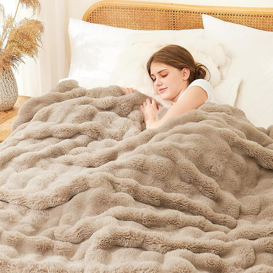 L'AGRATY Faux Fur Throw Blanket: 50" x 60" Luxury Soft Fluffy Rabbit Fur Blankets Twin for Couch Bed Sofa - Cozy Plush Bubble Blankets for Winter: Flannel Fleece Decorative Blanket(Light Linen)