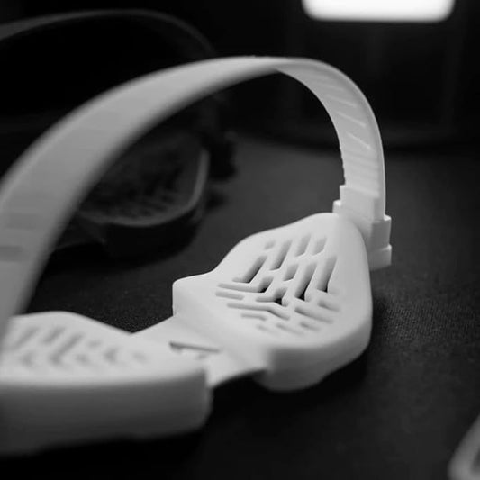 DELTAHUB Carpio G2.0 - Advanced Ergonomic Right-Handed Gaming Wrist Rest for Mouse - Superior Support for Serious Gamers - Anti-Fatigue, Smooth Glide (Small, Right, White)