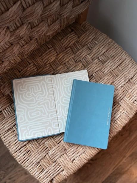 Full Focus French Blue Vegan Leather Planner by Michael Hyatt - The #1 Daily Planner to Set Annual Goals, Increase Focus, Eliminate Overwhelm, and Achieve Your Biggest Goals - Hardcover