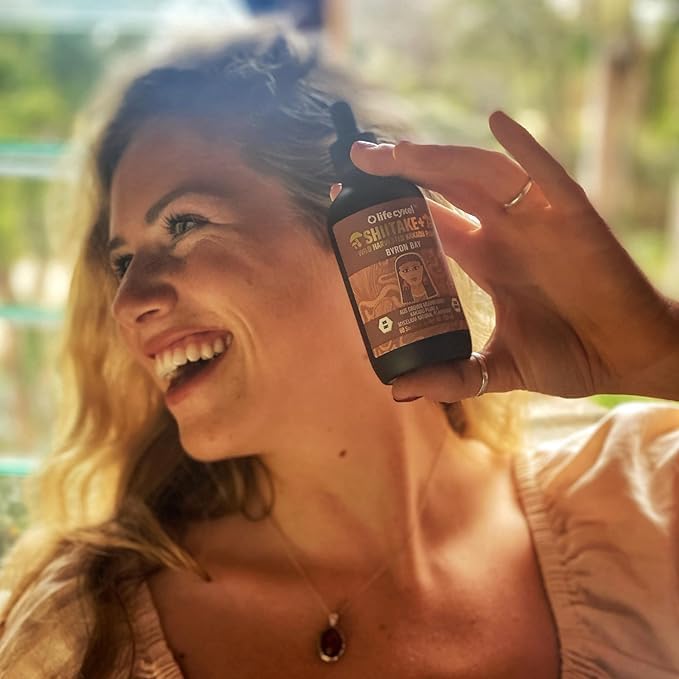 Lifecykel - Shiitake Mushroom Extract with Kakadu Plum - Advance Organic Mushroom Supplement for Hair, Nail and Skin - Potent Vitamin C Immune Boost for Adults - 1 Fl Oz