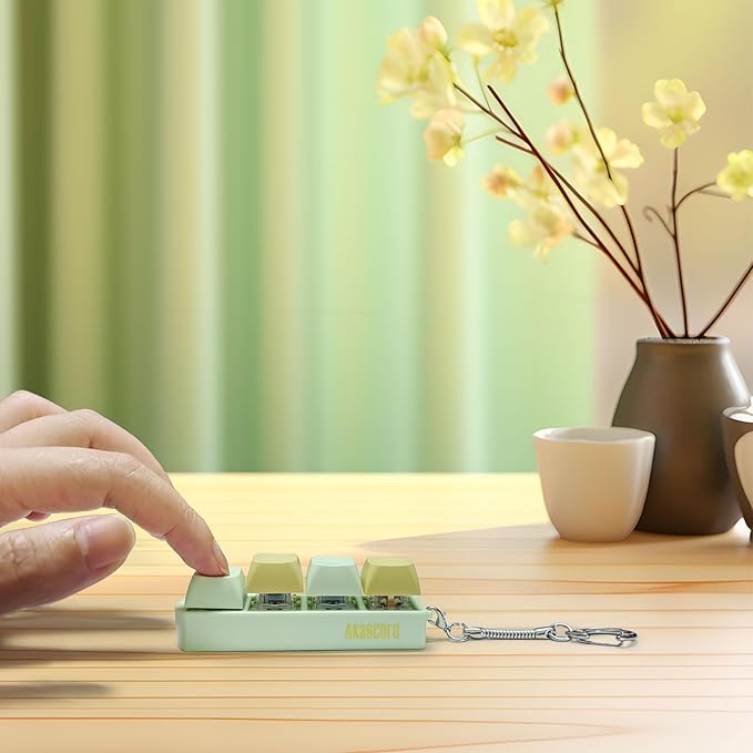 Keyboard Fidget Toy, Finger Fidget Clicker Keychain Accessories Autism Sensory Toys Stress Relief for Adults (Green & Yellow)