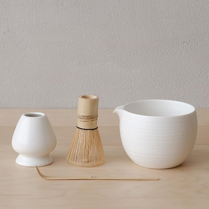 WENSHUO Matcha Whisk Set, Ceramic Matcha Bowl & Whisk Holder, Bamboo Accessory, Modern Design (Matte White, Pouring Spout)