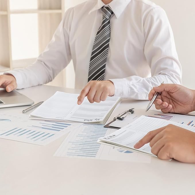 Qilery 30 Pcs 2025-2026 Daily Weekly Planner Bulk Christmas Employee Appreciation Gifts Small Pocket Journal to Do List Goals Notepad for Coworkers Teacher Students Team (Kraft Paper Color)