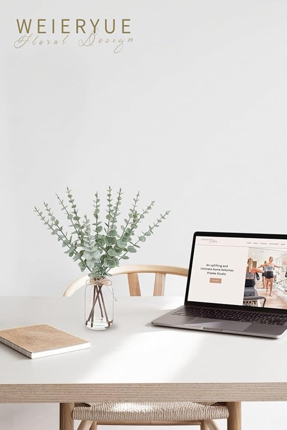 Artificial Eucalyptus Stems in Glass Vase with Faux Water,Artificial Plants Eucalyptus Leaves for Shelf Desk Bathroom Farmhouse Room Coffee Table Home Decor, Central Decoration.