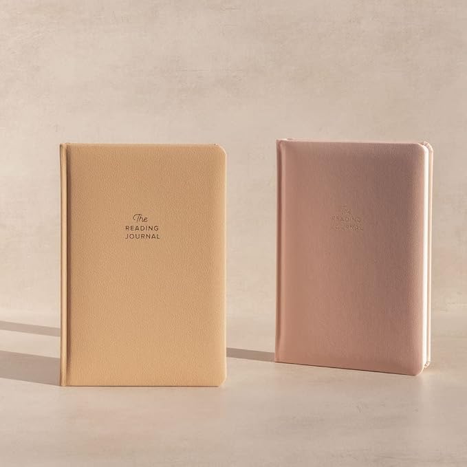 KUNITSA CO. Reading Journal for Avid Readers (104 reviews). Gift for Book Lovers. Review and Track Your Reading (Latte, Avid Reader Edition)