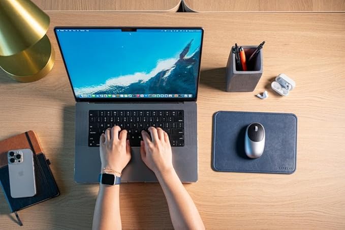 Satechi Vegan-Leather Mouse Pad, Ergonomic, Reversible, Scratch and Water Resistant, Easy to Clean, for Office and Home, 9.8" x 7.5" x 0.14" - Blue