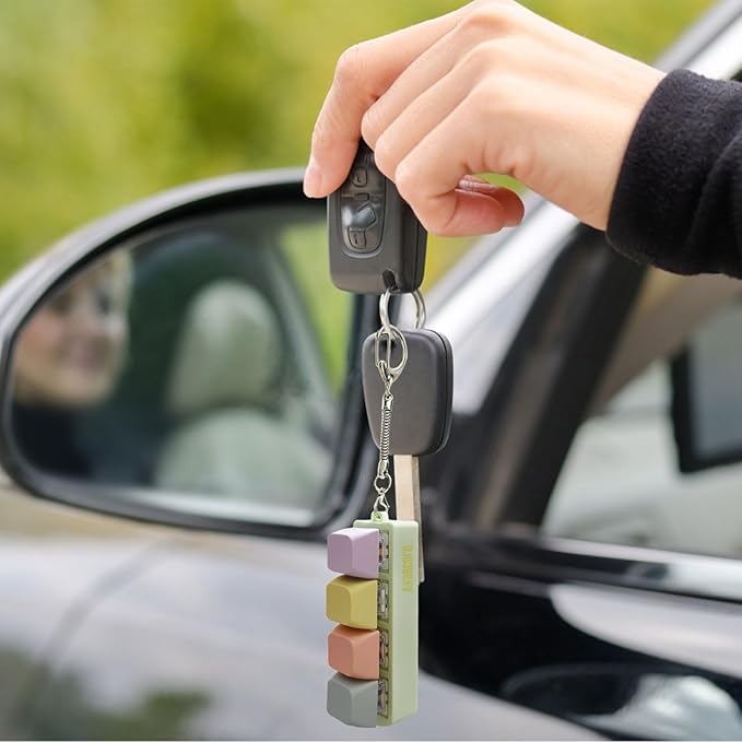 Keyboard Fidget Toy, Finger Fidget Clicker Keychain Accessories Autism Sensory Toys Stress Relief for Adults (Four Colors)