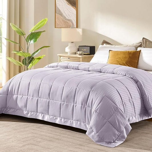 downluxe Queen Size Blanket with Satin Trim, Lightweight Down Alternative Blankets Queen Size for All Season, Machine Washable (Lilac, 90x90 Inch)