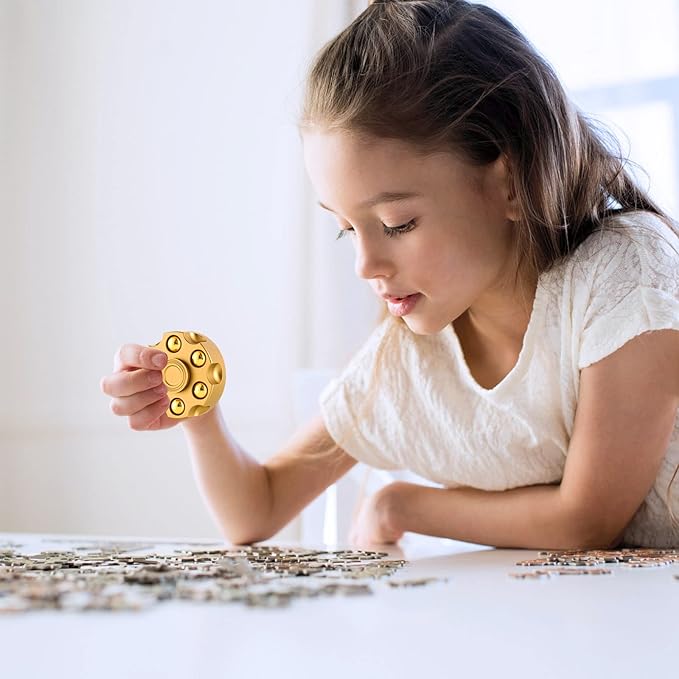 Roulette Fidget Spinner, Fidget Toys Adults Anxiety Relief Stress Relief Toy Desk Toys for Office for Adults Fidget Toys Teens Classroom (Gold)