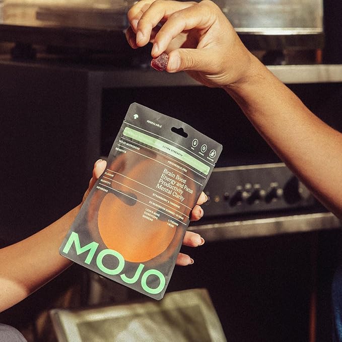 Mojo Focus Gummies with Lion’s Mane, Panax Ginseng, Ginger Root, Cordyceps, SAM-e, and Nootropics, Energy and Focus Supplement, Vegan, Strawberry Tangerine (20 Count - Pack of 1)