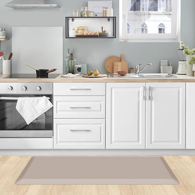 KitchenClouds Kitchen Mat Cushioned Anti Fatigue Kitchen Rug 0.8inch Waterproof Non Slip Kitchen Rugs and Mats Standing Desk Mat Comfort Floor Mats for Kitchen Sink Office (17.3"x39",Khaki)