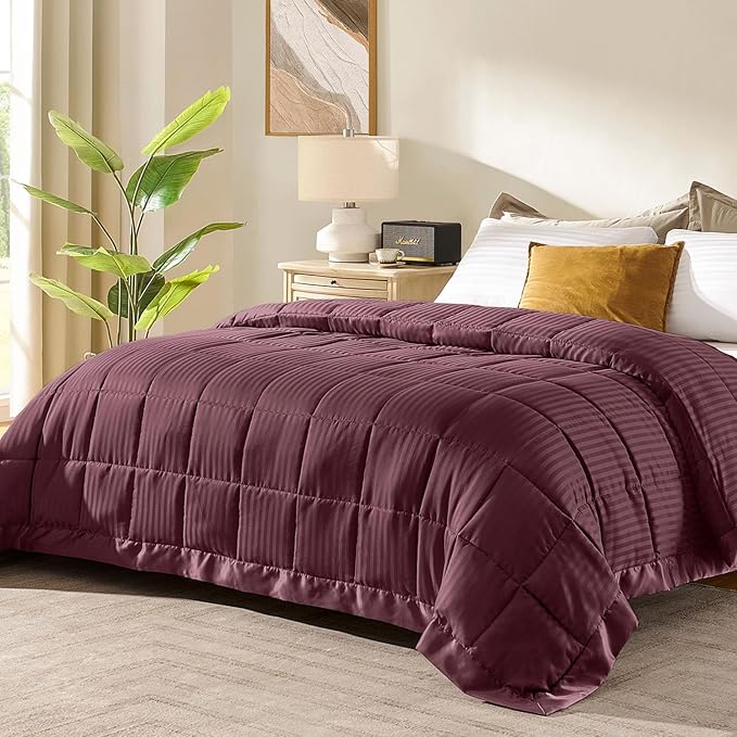downluxe King Size Blanket with Satin Trim, Lightweight Down Alternative King Blanket for All Season, Machine Washable (Maroon, 108 x 90 Inch)