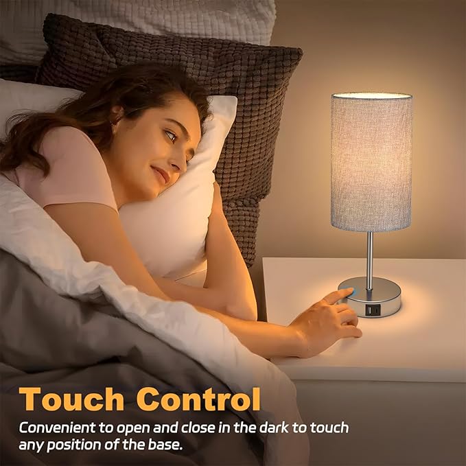 AKASUKI Table Lamp for Bedroom, 3 Way Dimmable Touch Lamp with Dual Charging Station, Small Bedside Lamps for Night Stands, Living Room, Office(LED Bulb Included)