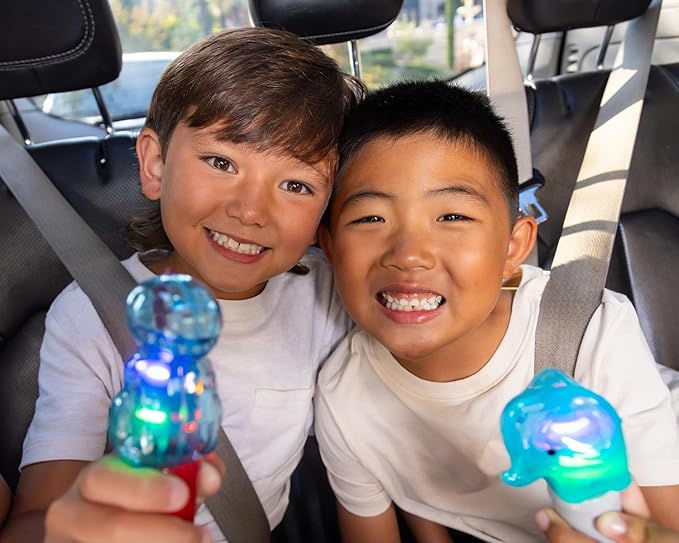 Cool Things Mini Light Up Spinner Toy Wand for Kids - Spinning Lights & Colors - Fun Gift, Summer Toys, Party Entertainment, Autism Sensory Rooms, Classroom Prizes (3 Pack- Safari Friends)