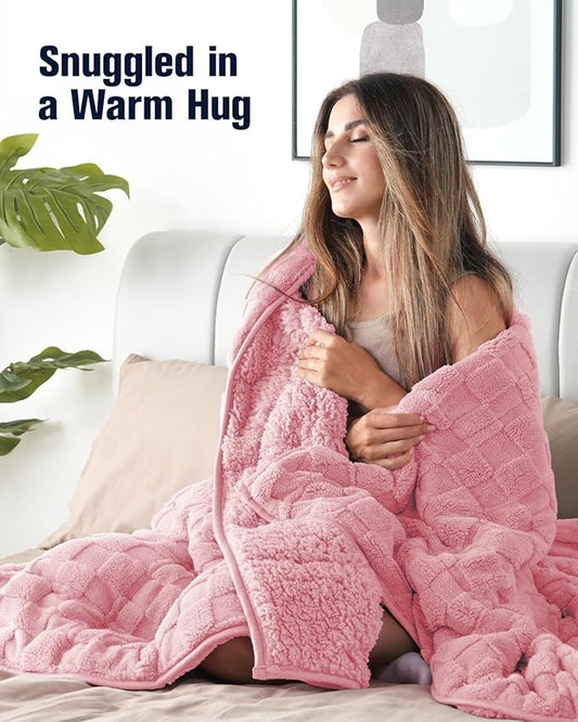 Kivik Dual Sided Weighted Blankets for Adults, Buttery Soft Stylish Checkered Heavy Blankets for Couch Sofa Bed - Ultra-Fluffy Fabric Brings Cloud-Like Comfort (60"x80"，Pink，20 Pounds)