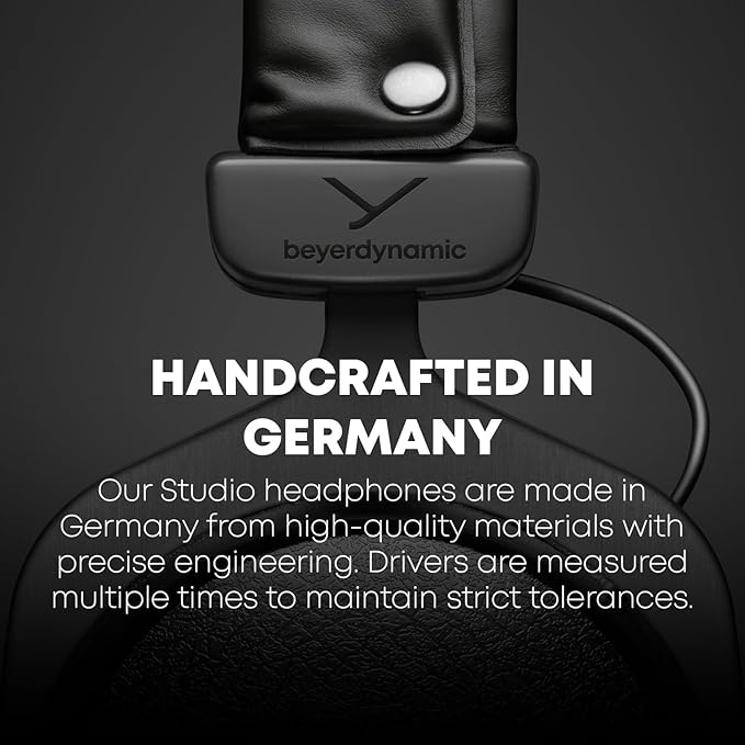 beyerdynamic DT 770 PRO - 250 OHM LE DT 770 Pro 250 ohm Professional Studio Headphones (Limited Black Edition)