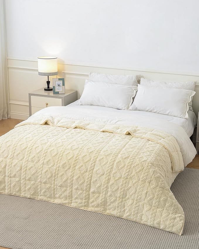 Topblan Weighted Blanket Twin Size 12 lbs, Soft Weighted Blanket with Doubled-Sized Shaggy Sherpa, Jacquard Knitted Stylish Warm Weighted Blankets Throw for Better Sleep, Beige, 48 x 72 inches