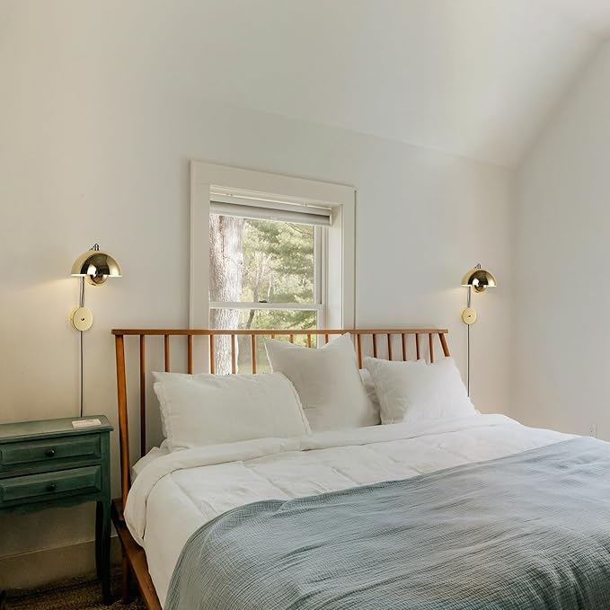 COSYLUX Modern Sleek Plug in Wall Sconce, Hardwired & Corded 2in1 Design Metal Wall Light Fixtures for Bedroom Bedside Reading, Mid-Century Flower Bud Wireless Wall Sconces with Switch, Gold