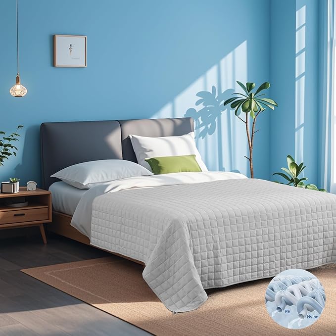 YnM 12lbs Weighted Blanket for Adults, Cotton Heavy Bed Throw Blanket with Cooling Glass Beads for All Season Use, Ideal for One Person of 110lbs (60x80 Inches, Queen Bed, Light Grey)
