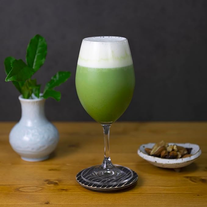 SUMIRE Matcha Ceremonial Grade Matcha Powder Made in Japan Kagoshima, Vibrant Green, Smooth, Umami, Antioxidant-Rich, Perfect for Lattes (BOLD)