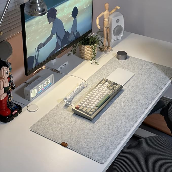 Bright Stone Felt Desk Mat,Non-Slip Mouse Pad, 35.4"x11.8" Office Supplies Desk Protector, Desk Accessories for Home and Office (Light Gray)