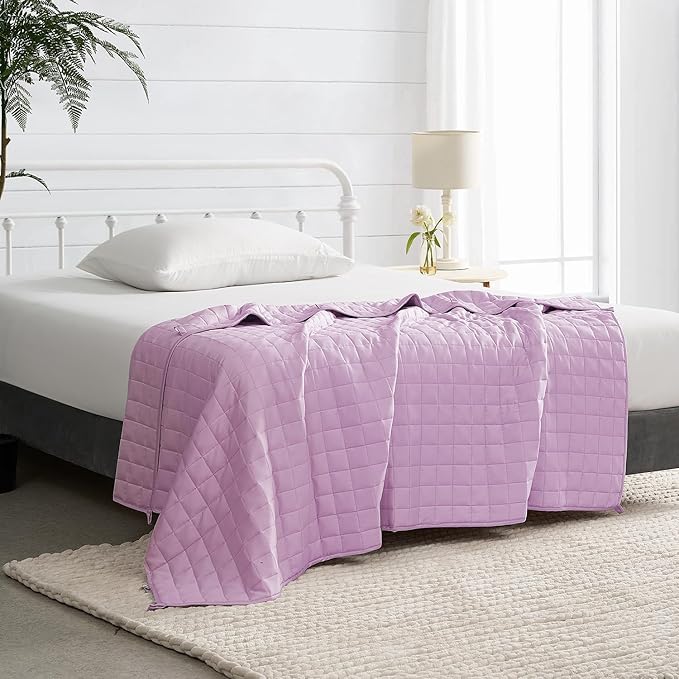 YnM Exclusive Weighted Blanket, Soothing Organic Long Stapled Cotton, Smallest Compartments, Bed Blanket for One Person of 140lbs, Ideal for Twin/Full Bed (48x72 Inches, 15 Pounds, Lavender)