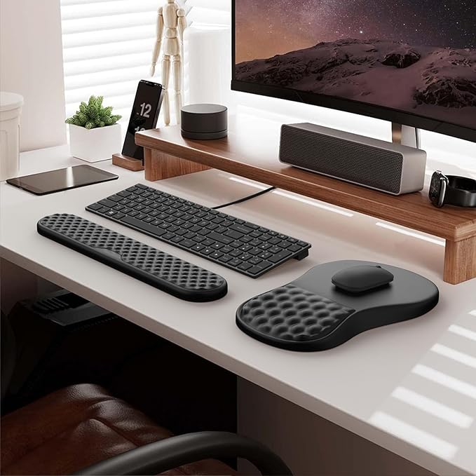 HAOCOO Ergonomic Mouse Pad with Wrist Rest, Massage Support, Black