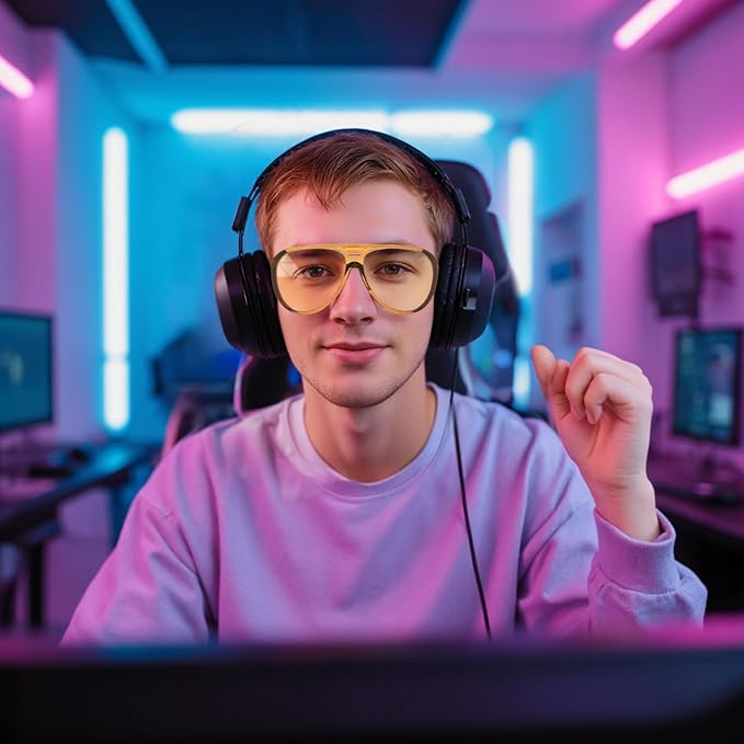 FEISEDY Yellow Lens Gaming Glasses Blue Light Glasses for Woman Men Computer Gamer Eyeglasses Anti Eyestrain Glare G0095