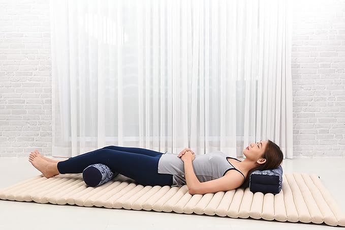 Leewadee Small Yoga Bolster – Shape-Retaining Cervical Neck Roll, Tube Pillow for Comfortable Reading, Kapok Filling, 22 x 6 x 6 inches