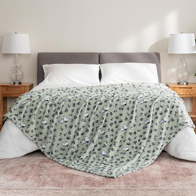 Berkshire Blanket Peanuts® VelvetLoft® Cute Character Snoopy Plush Blanket,Peanuts Snoopy & Woodstock New Flower and Bees Sage,Twin 60 in x 90 in (Official Peanuts® Product)