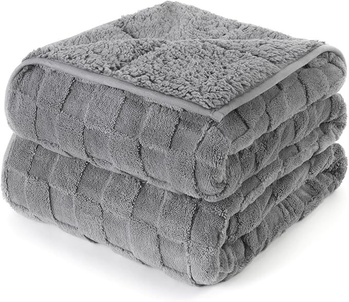 Kivik Dual Sided Weighted Blankets for Adults, Buttery Soft Stylish Checkered Heavy Blankets for Couch Sofa Bed - Ultra-Fluffy Fabric Brings Cloud-Like Comfort (60"x80", Grey, 20 Pounds)