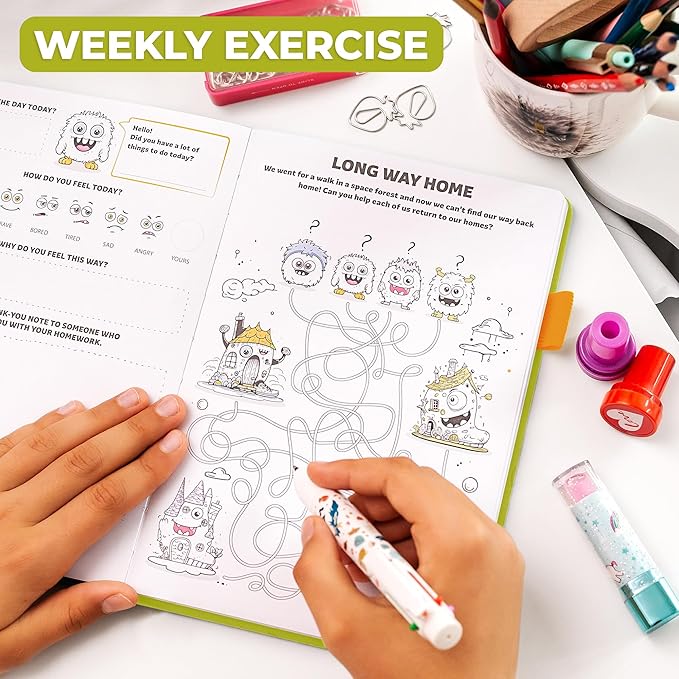 Clever Fox Kids’ Journal – Daily Feelings & Gratitude Notebook for 8+ Children – Child’s Planner & Mood Tracker for Journaling & Writing (Apple Green)