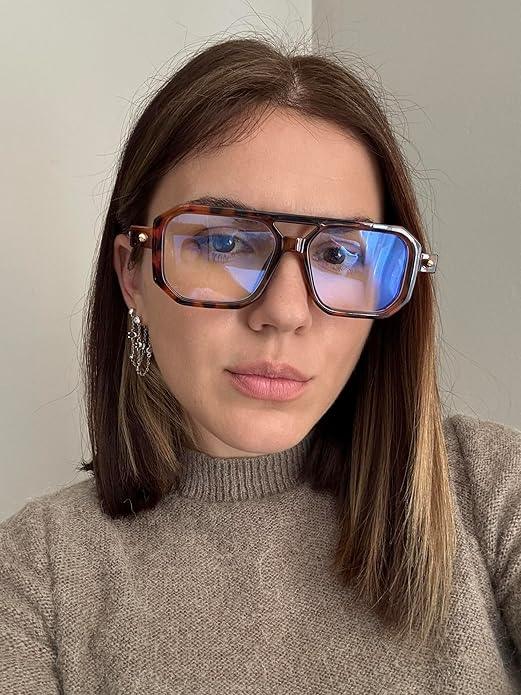 FEISEDY Vintage Square Blue Light Blocking Glasses Women Men 70s Flat Aviator Glasses Computer Anti Glare B0062