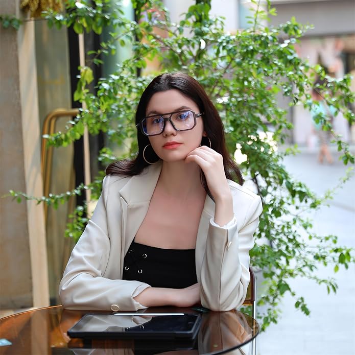 FEISEDY Vintage Square Blue Light Blocking Glasses Women Men 70s Flat Aviator Glasses Computer Anti Glare B0062