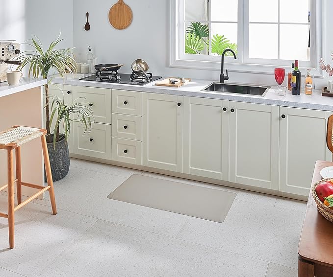 Anti Fatigue Kitchen Rugs Kitchen Mats for Floor,Cushioned Non-Slip Waterproof Ergonomic Comfort Rug Standing Mat for Kitchen,Doing Dishes,Floor,Home,Office,Sink,Laundry,Beige,17.3"x39"