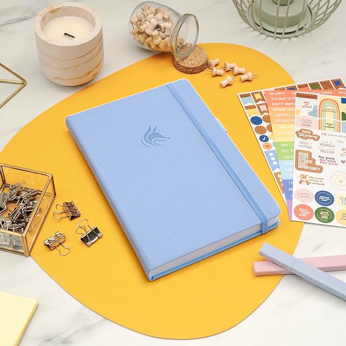 Clever Fox Positivity Journal – Daily Gratitude & Affirmation with Prompts – Motivational Mental Health Notebook with Habit Tracker (Periwinkle)