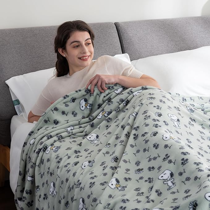 Berkshire Blanket Peanuts® VelvetLoft® Cute Character Snoopy Plush Blanket,Peanuts Snoopy & Woodstock New Flower and Bees Sage,King 90 in x 108 in (Official Peanuts® Product)