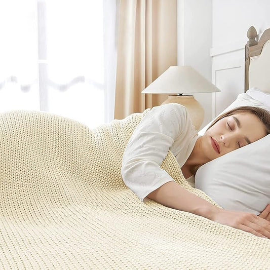 Guohaoi Knitted Weighted Blanket for Adults (Cream 60"x80" 25lbs) No Beads Cooling Throw Blanket for Hot Sleepers, Home Decor Breathable Chunky Knit Heavy Blanket Use on Queen/King Size Bed