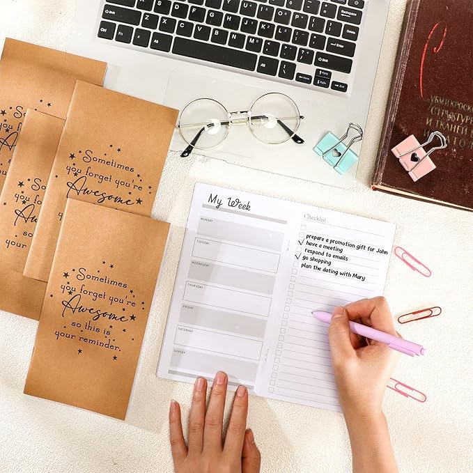 Qilery 30 Pcs Bulk Pocket Planners 2025 Habit Tracker Notebooks Gifts for Students Teachers Employee Coworkers to Do List Weekly Goals Notepads with Inspirational Quotes(Awesome)