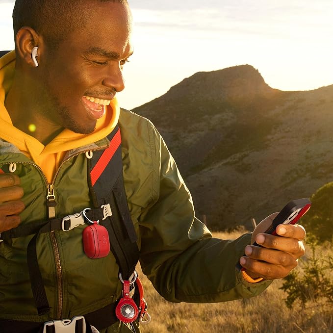 Dreem Om Case Cover with Keychain Clip Compatible with AirPods 4 for Apple AirPods 4th Generation, Vegan Leather AirPod Case for Men & Women, Luxury Earbuds Accessory for iPhone - Red